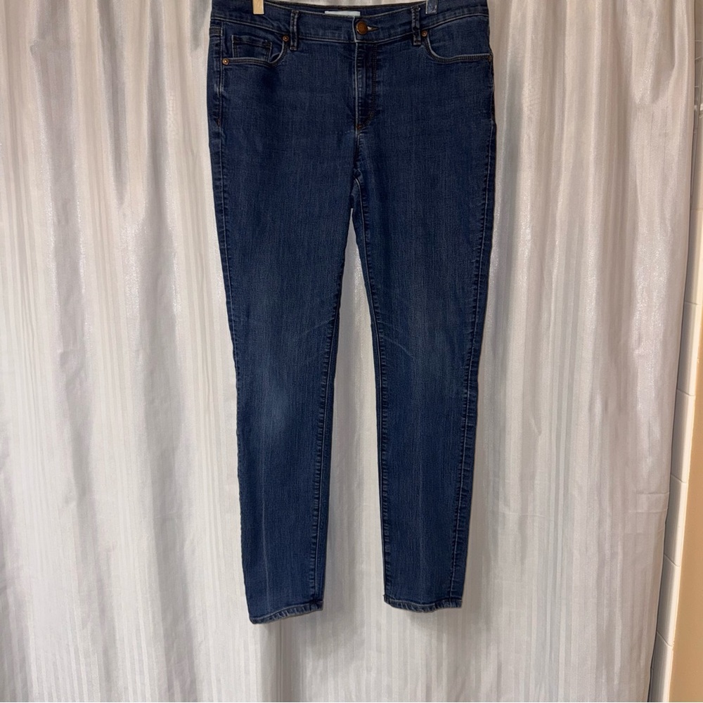 LOFT Dark Blue Women's Skinny Jeans with defects size 12